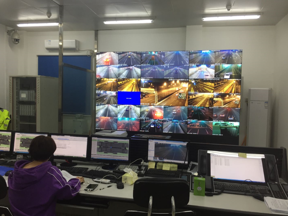 隧道风机控制项目(图1) 隧道风机控制项目(图1)