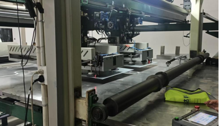 机械臂自动取放钢板控制系统(图1)