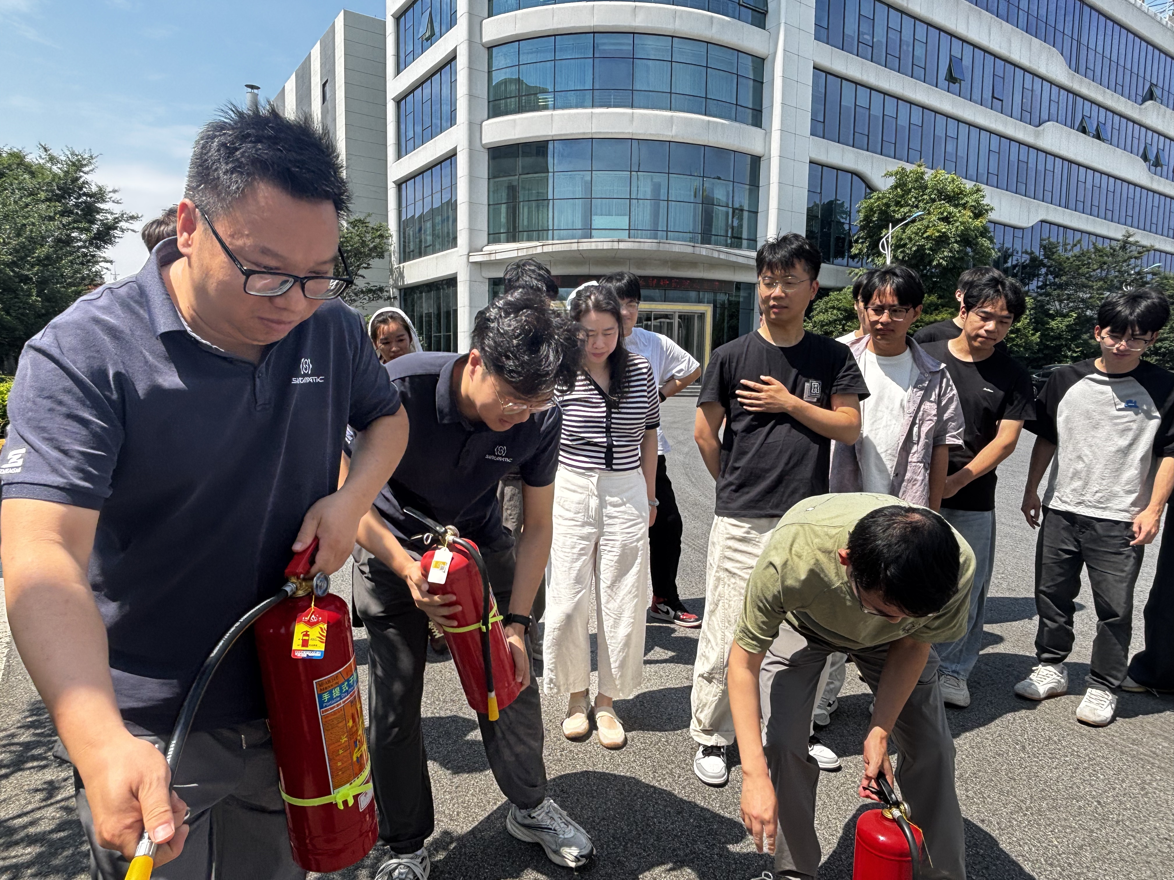 人人讲安全、个个会应急——华锐扎实开展安全生产月系列活动(图5)